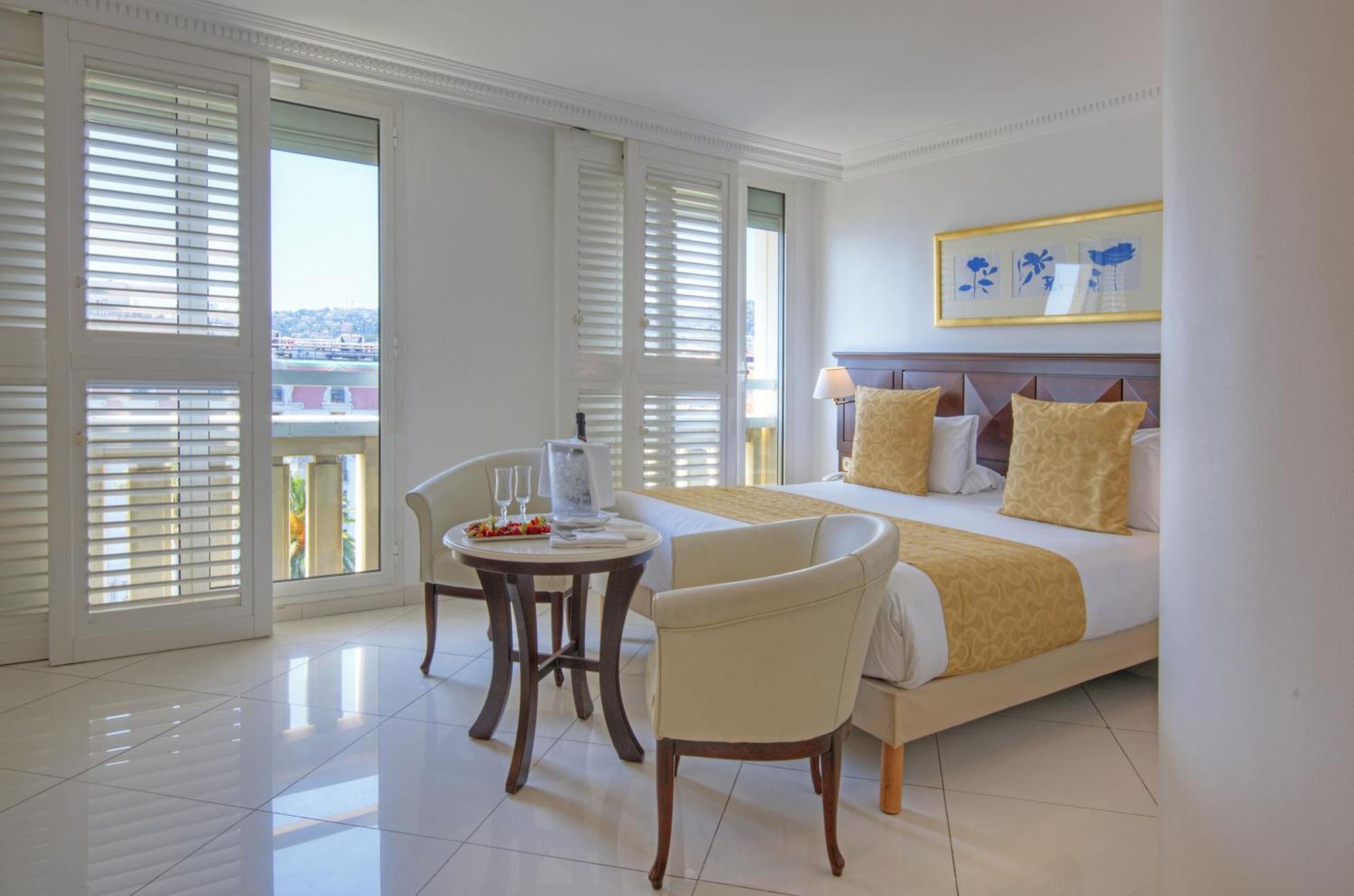 Hotell West End Promenade 4*